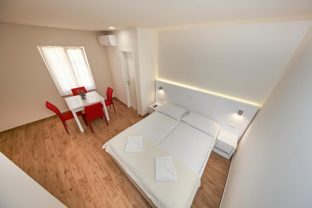 Idassa Atrium Rooms ซาดาร์ ภายนอก รูปภาพ