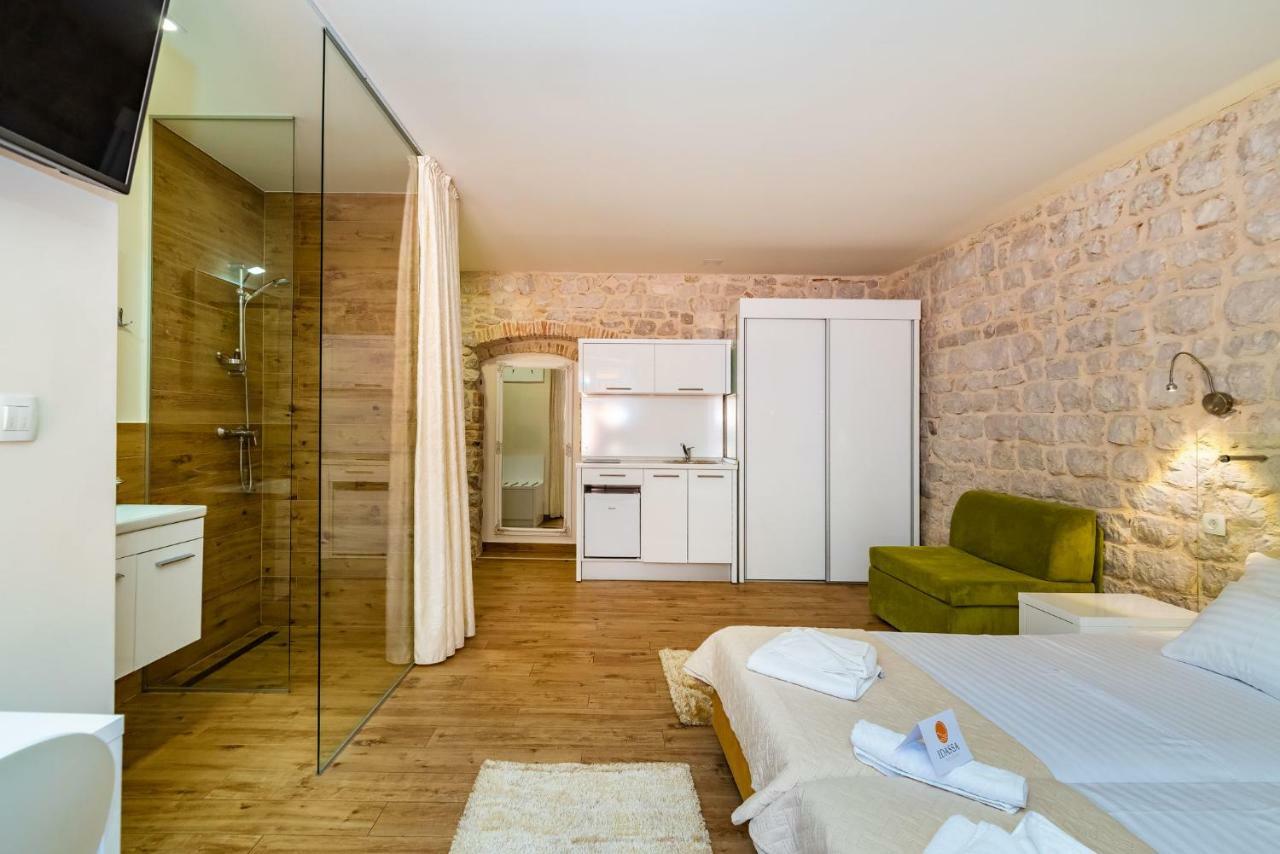 Idassa Atrium Rooms ซาดาร์ ภายนอก รูปภาพ