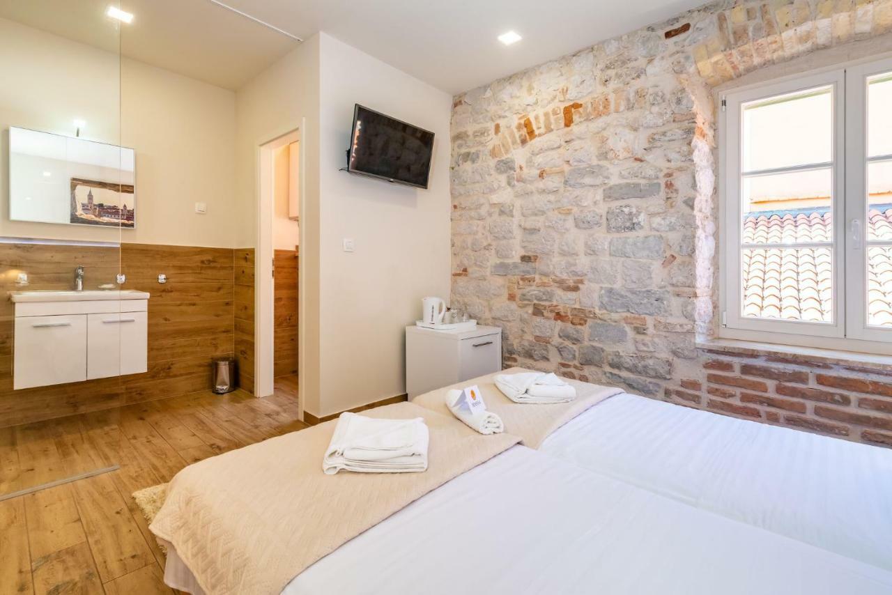 Idassa Atrium Rooms ซาดาร์ ภายนอก รูปภาพ