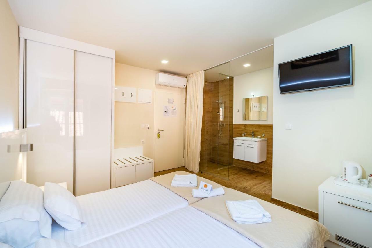 Idassa Atrium Rooms ซาดาร์ ภายนอก รูปภาพ